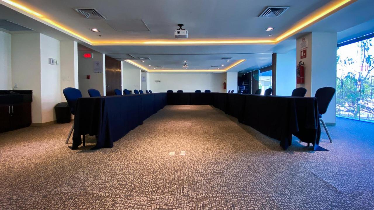 Holiday Inn Express Culiacan By Ihg Екстериор снимка