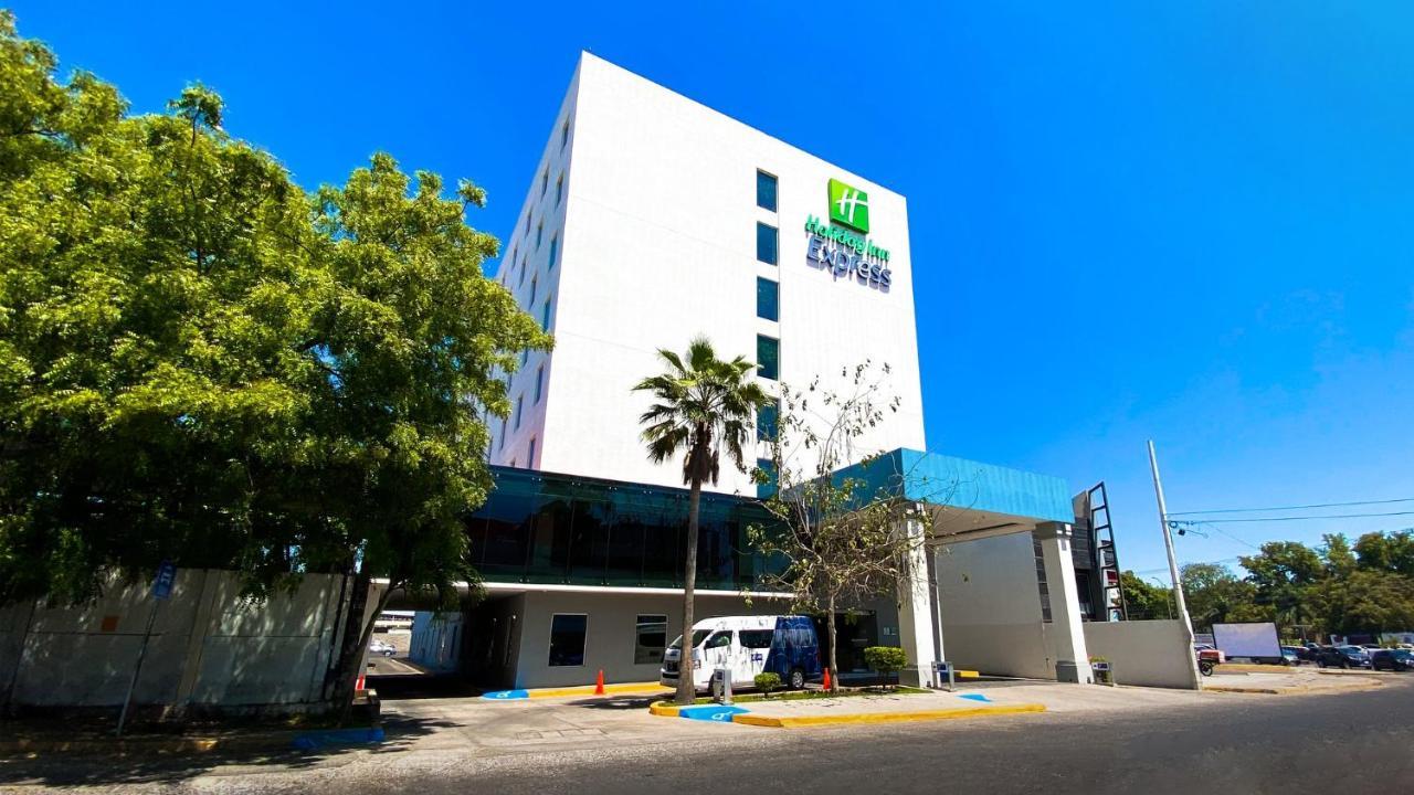 Holiday Inn Express Culiacan By Ihg Екстериор снимка